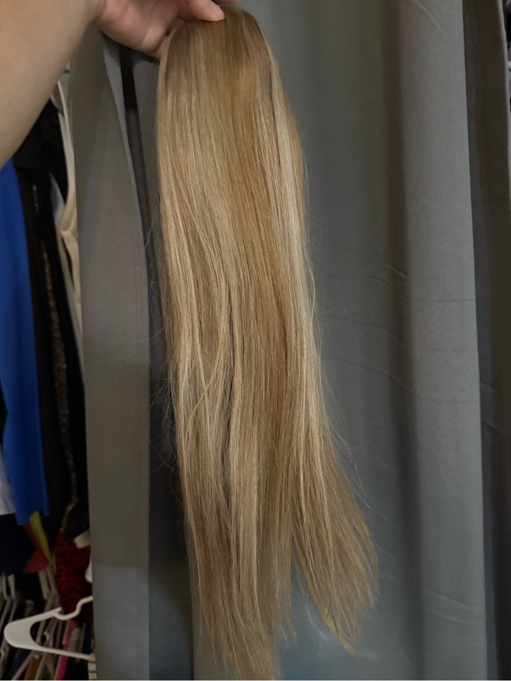 HaloCouture 20" Blonde Halo Hair Extension - Light Brown Blonde - Picture 2 of 2